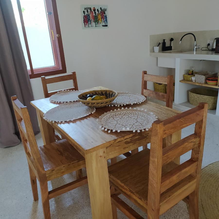 דירות גאמביאני Moyo House מראה חיצוני תמונה
